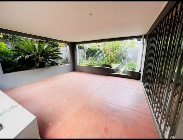 3 BEDROOM HOUSE FOR SALE IN CRAIGAVON